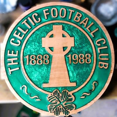 Celtic Glasgow Wooden and Resin Crest - Old Celtic Cross - Image 5